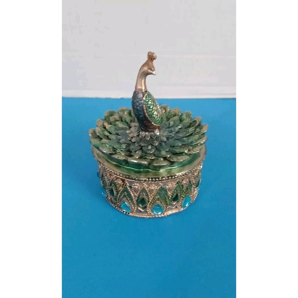 Vintage Style Peacock Trinket Box Green Gold Filigree Rhinestone Jewelry Case